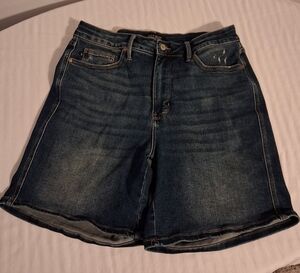 Judy Blue Medium Wash Jean Shorts